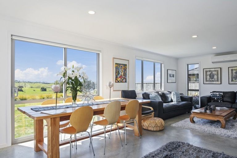 Photo of property in 85 Mapua Drive, Mapua, 7005