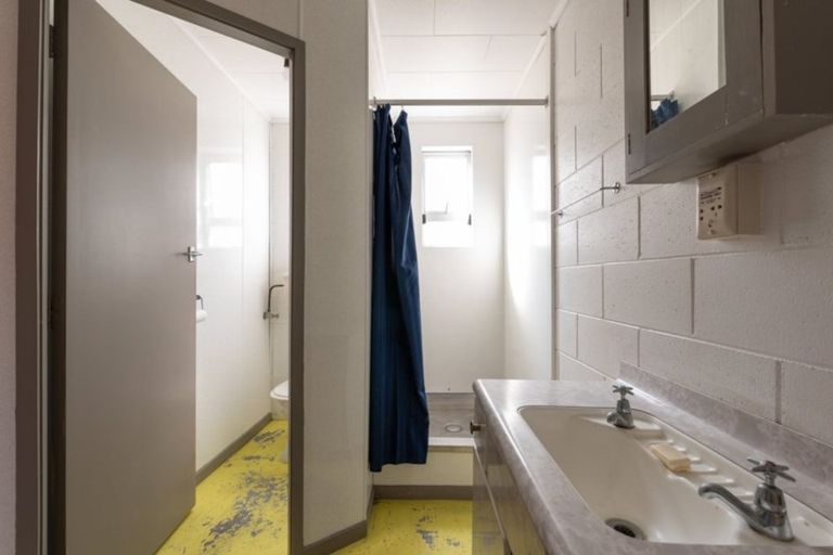 Photo of property in 56 Karewa Parade, Papamoa Beach, Papamoa, 3118