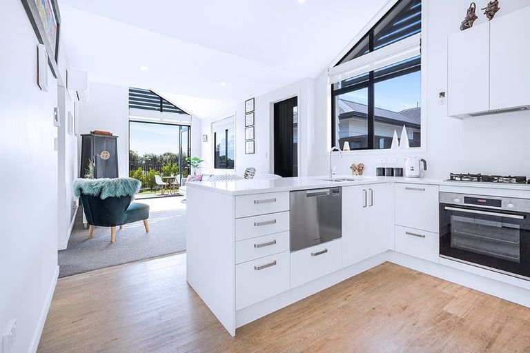 Photo of property in 1/81 Storey Avenue, Hamilton, 3200