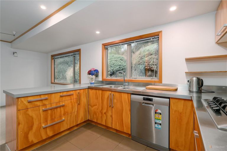 Photo of property in 2 Hislop Street, Geraldine, 7930