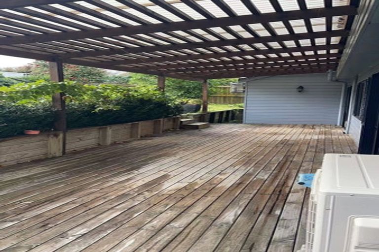 Photo of property in 6 Tokay Place, Huapai, Kumeu, 0810