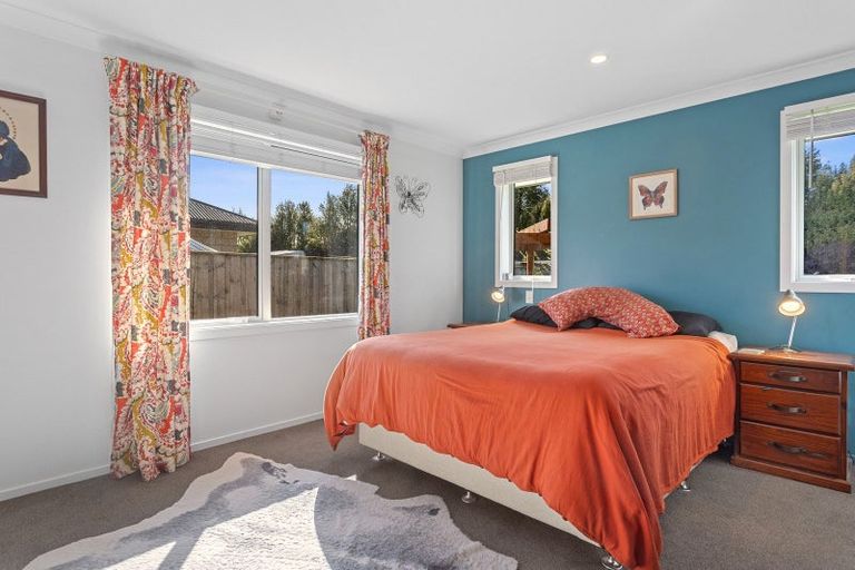 Photo of property in 79 Willowside Place, Amberley, 7410