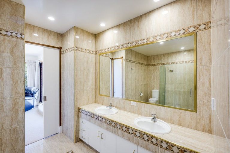 Photo of property in 245 Te Mata Peak Road, Havelock North, 4130