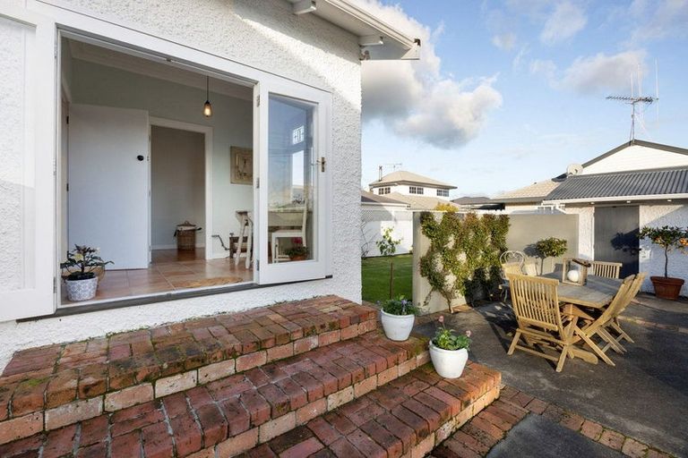 Photo of property in 27 Bryce Street, Cambridge, 3434