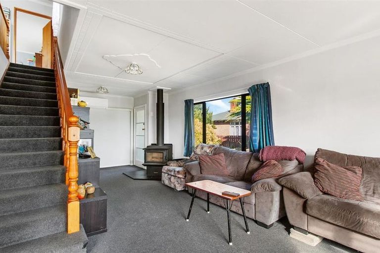 Photo of property in 8 Massey Street, Waimate, 7924