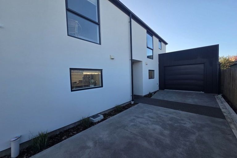 Photo of property in 4d Mountfort Street, Spreydon, Christchurch, 8024