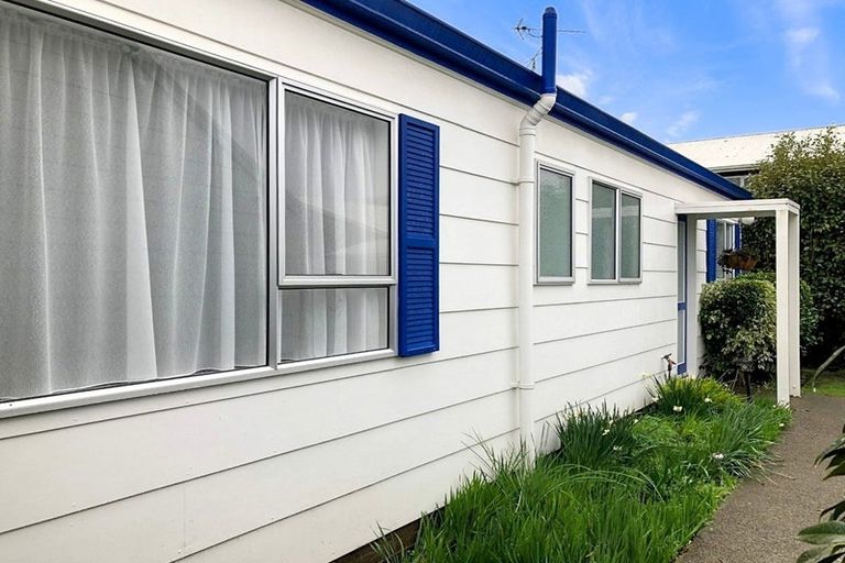 Photo of property in 10b Akepiro Place, Tawhero, Whanganui, 4501