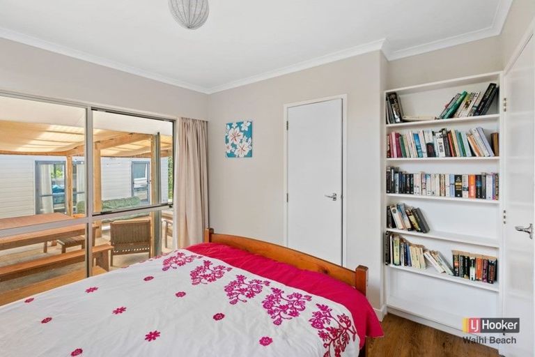 Photo of property in 56 Roretana Drive, Athenree, Katikati, 3177