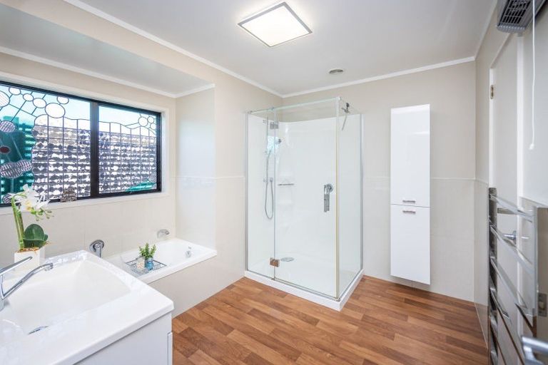 Photo of property in 37 Endeavour Avenue, Flagstaff, Hamilton, 3210