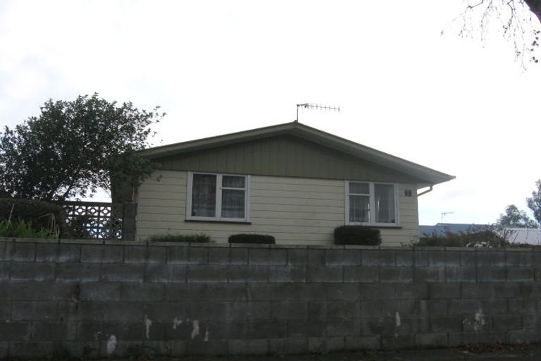 Photo of property in 13 Charwell Place, Highbury, Palmerston North, 4412