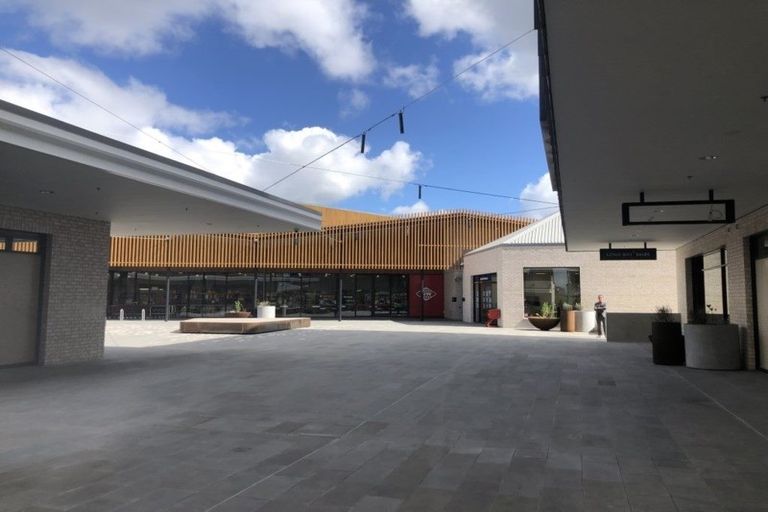 Photo of property in 59 Glenvar Ridge Road, Long Bay, Auckland, 0630