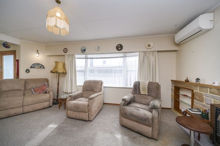 Photo of property in 7 Sinclair Avenue, Highbury, Palmerston North, 4412