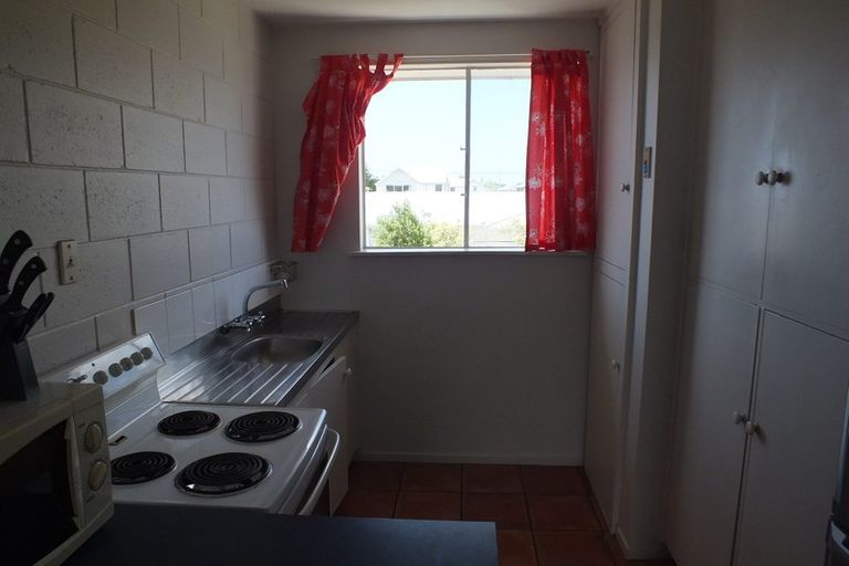 Photo of property in 4/50 Packe Street, Edgeware, Christchurch, 8013