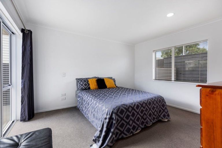 Photo of property in 61c Queen Road, Bellevue, Tauranga, 3110