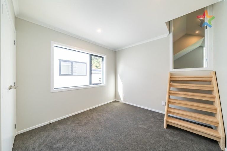 Photo of property in 10/1 Helvetia Grove, Naenae, Lower Hutt, 5011