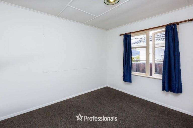 Photo of property in 161 Wellington Road, Wainuiomata, Lower Hutt, 5014