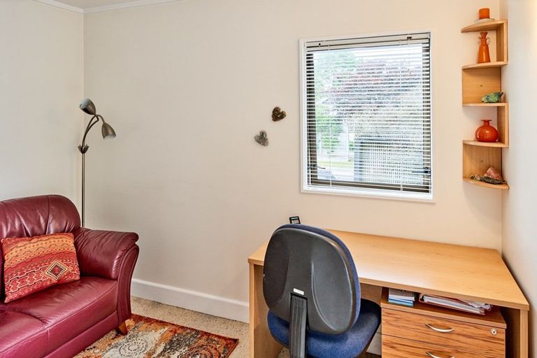 Photo of property in 4 Mizzen Place, Whitby, Porirua, 5024