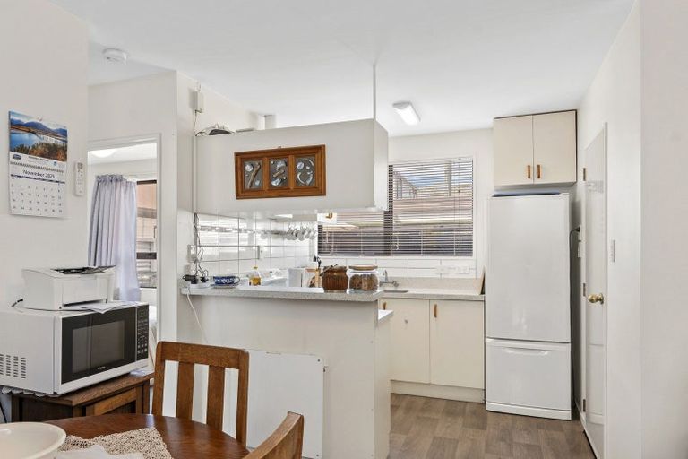 Photo of property in 3/15 Goldsmith Place, Waltham, Christchurch, 8023