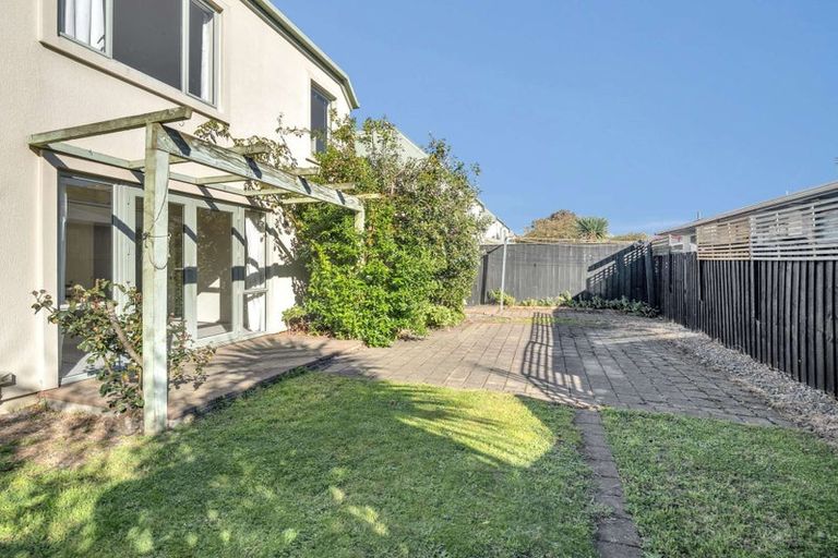 Photo of property in 1/61 Champion Street, Edgeware, Christchurch, 8013