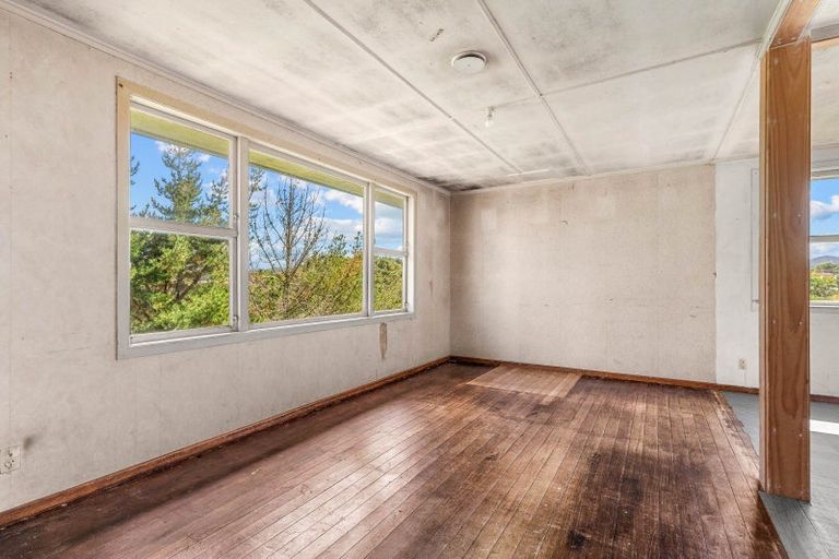 Photo of property in 64 Sherwood Road, Onerahi, Whangarei, 0110