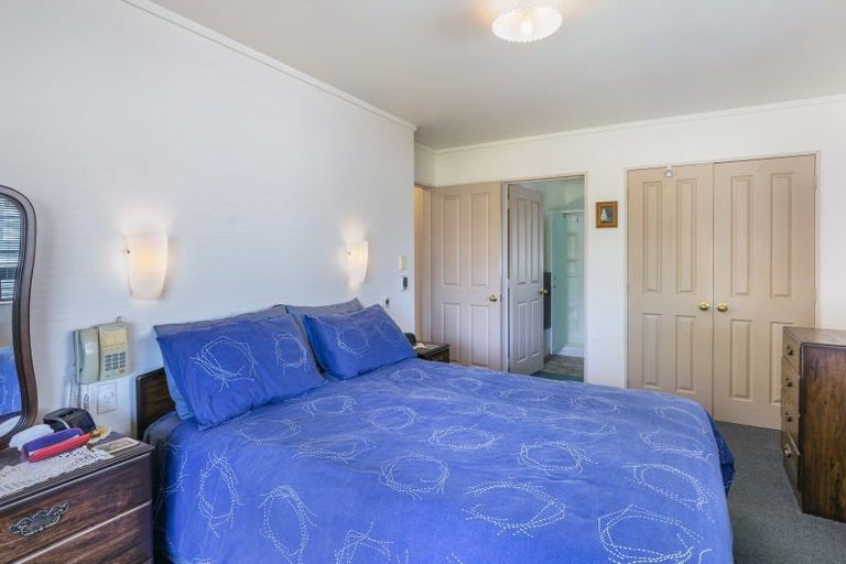 Photo of property in 32 Grace Crescent, Richmond Heights, Taupo, 3330