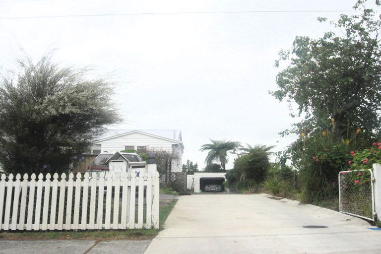 Photo of property in 4 Cameron Road, Te Puke, 3119