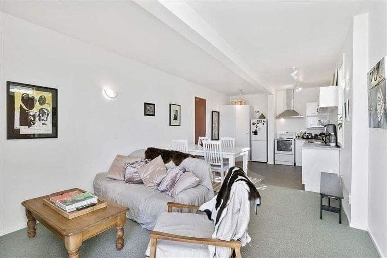 Photo of property in 98 Te Anau Road, Hataitai, Wellington, 6021