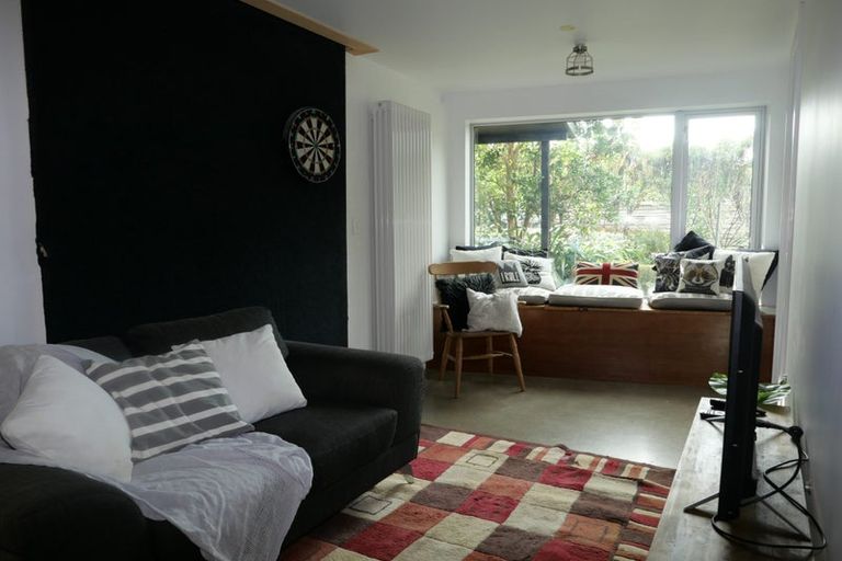 Photo of property in 4 Pa Road, Pukerua Bay, 5026