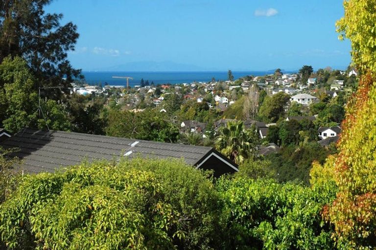 Photo of property in 2/685 East Coast Road, Browns Bay, Auckland, 0630
