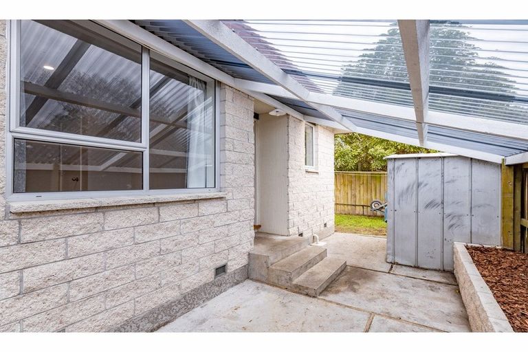 Photo of property in 2/126a Inwoods Close, Parklands, Christchurch, 8083