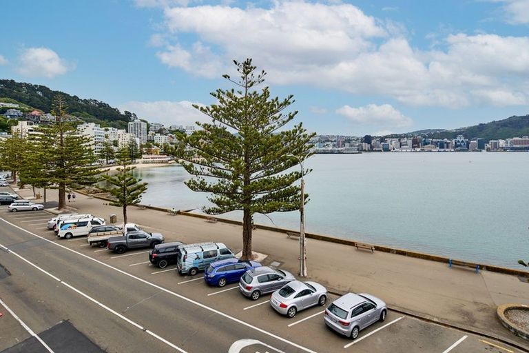 Photo of property in 5/318 Oriental Parade, Oriental Bay, Wellington, 6011