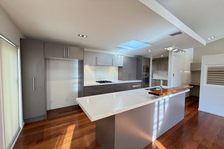 Photo of property in 24 Clovelly Road, Bucklands Beach, Auckland, 2012
