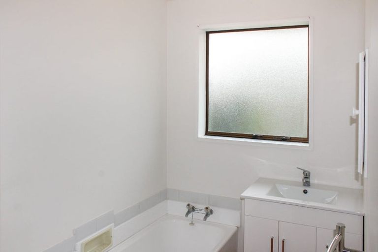 Photo of property in 1/57 Waratah Street, Avondale, Christchurch, 8061