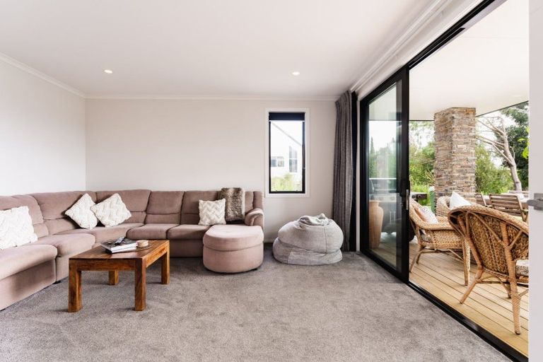 Photo of property in 42 Heathfield Drive, Mosgiel, 9024