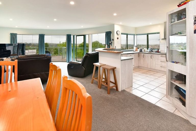 Photo of property in 5 Castaway Place, Gulf Harbour, Whangaparaoa, 0930