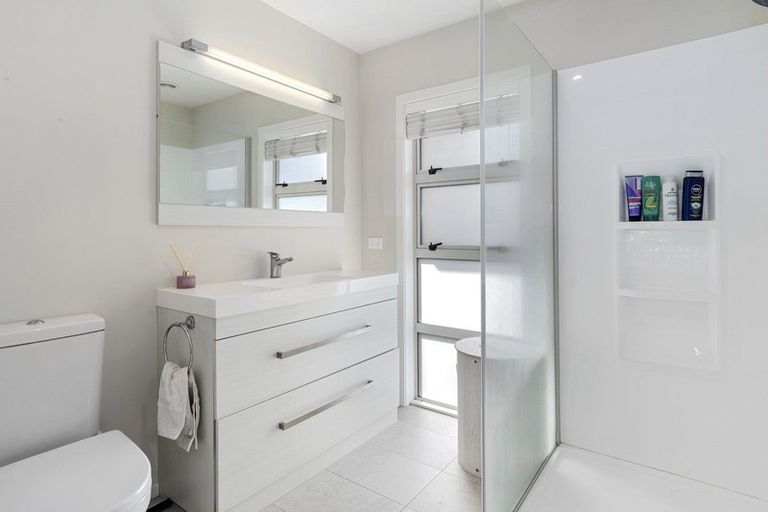 Photo of property in 33 Lynley Park Drive, Omokoroa, 3114