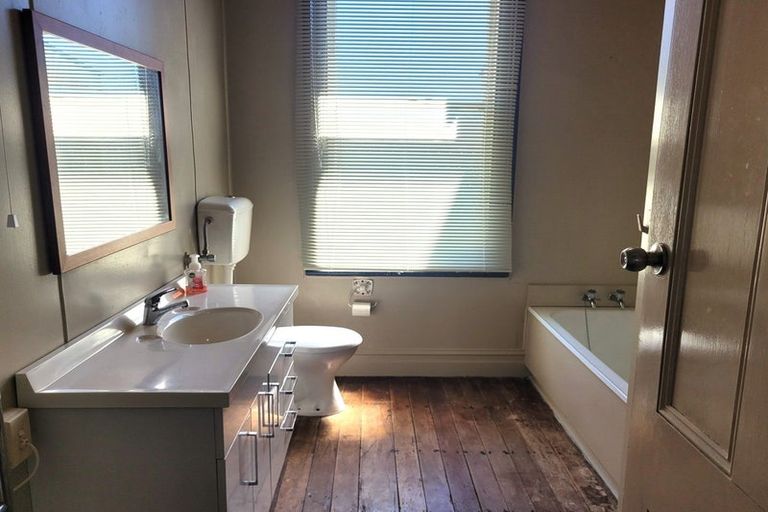 Photo of property in 1 Seddon Street, Temuka, 7920