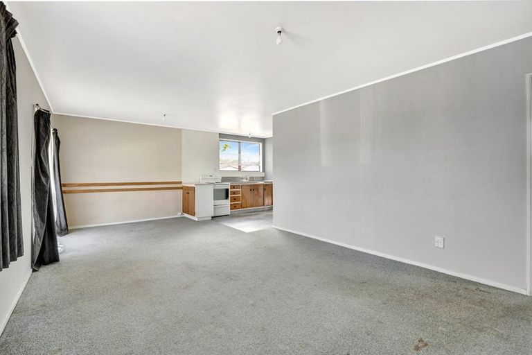 Photo of property in 39 Odlin Crescent, Nawton, Hamilton, 3200