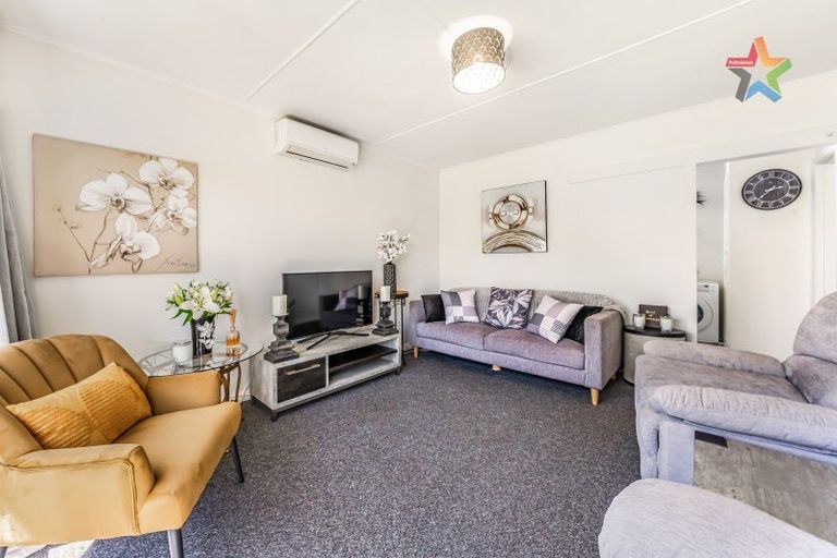 Photo of property in 1/1079 High Street, Taita, Lower Hutt, 5011