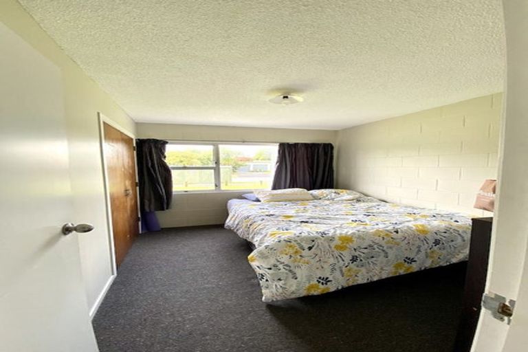 Photo of property in 2/15 Coates Street, Hamilton East, Hamilton, 3216