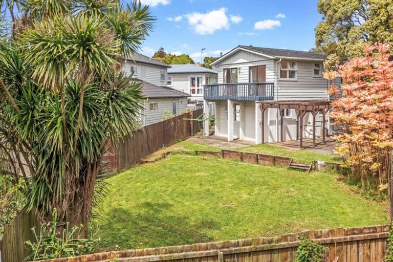 Photo of property in 28 Angelo Avenue, Howick, Auckland, 2014