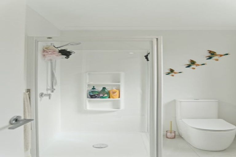 Photo of property in 14 Empire Crescent, Papamoa, 3118