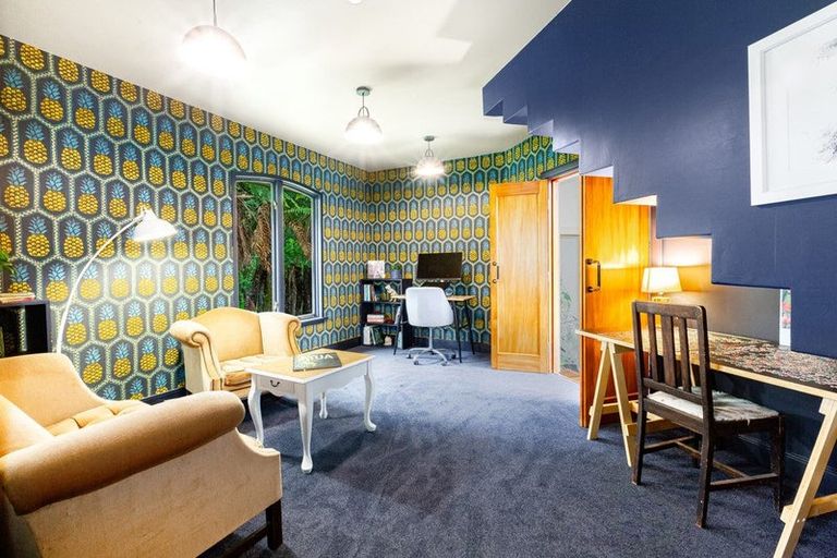 Photo of property in 65 Valley Road, Paraparaumu, 5032