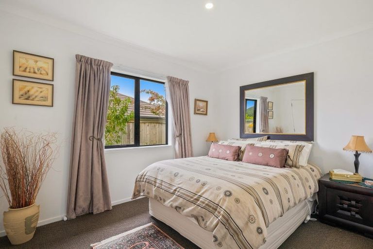 Photo of property in 85 Riverstone Drive, Riverstone Terraces, Upper Hutt, 5018