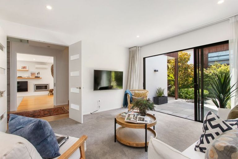 Photo of property in 42a Glandovey Road, Fendalton, Christchurch, 8052