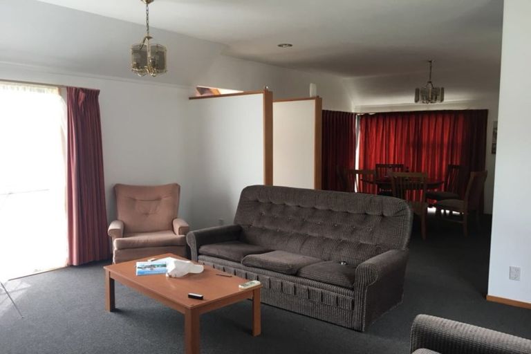 Photo of property in 74 Chedworth Avenue, Chedworth, Hamilton, 3210