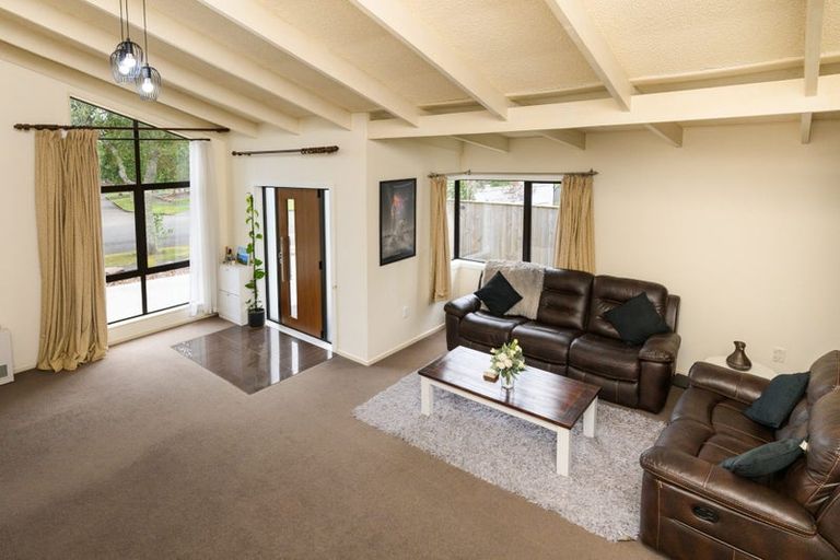 Photo of property in 42a Clifton Terrace, Fitzherbert, Palmerston North, 4410