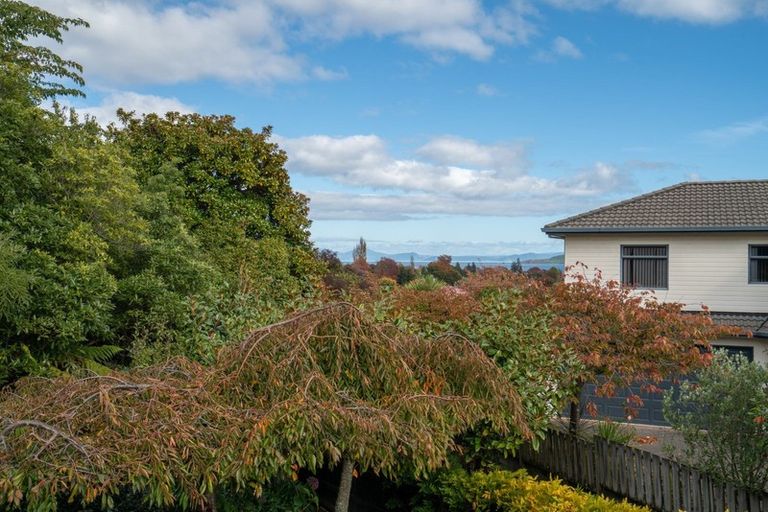 Photo of property in 17 Korimako Road, Waipahihi, Taupo, 3330