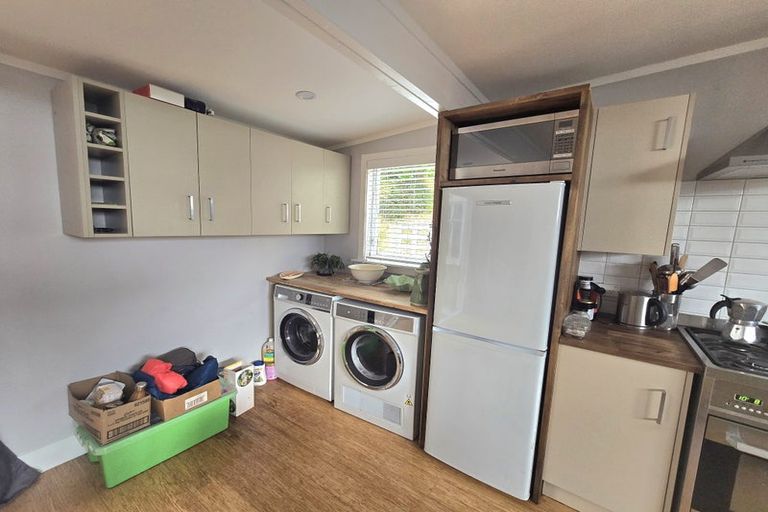 Photo of property in 32 Todman Street, Brooklyn, Wellington, 6021