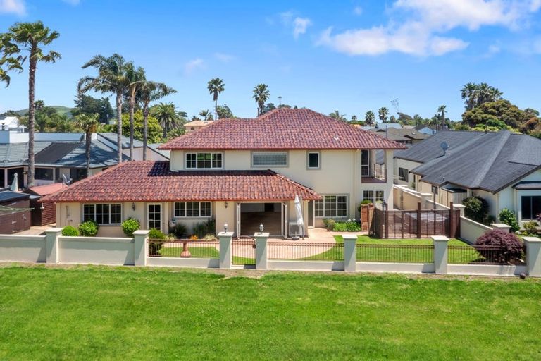 Photo of property in 42 Sanctuary Key, Papamoa Beach, Papamoa, 3118